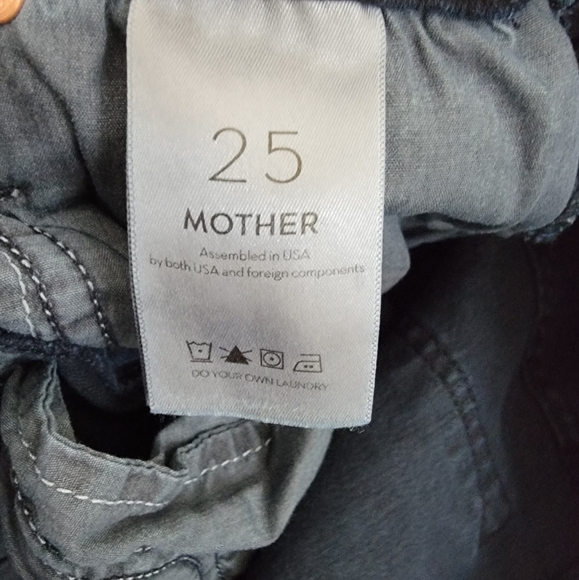 Mother The Pixie Ankle Fray Holding Hands Tightly Wash Dark Button Fly Size 25 - Picture 7 of 7